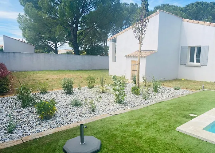 La Maison D A Cote 8 A 10 Personnes