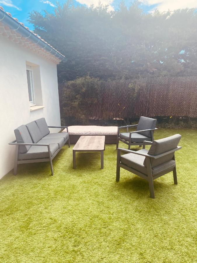 La Maison D A Cote 8 A 10 Personnes Casa vacanze Carpentras