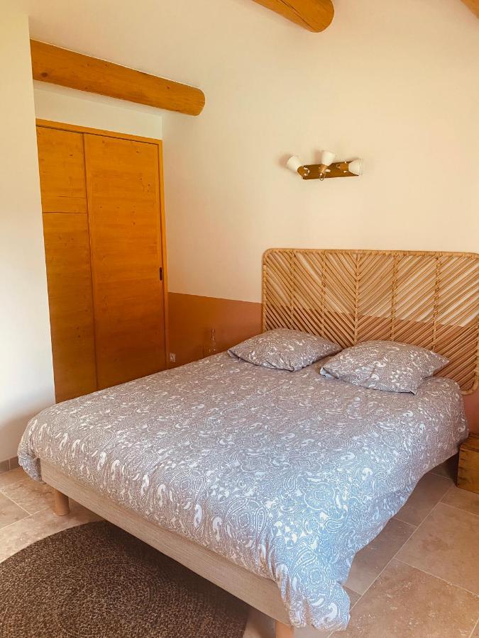 La Maison D A Cote 8 A 10 Personnes Holiday home Carpentras